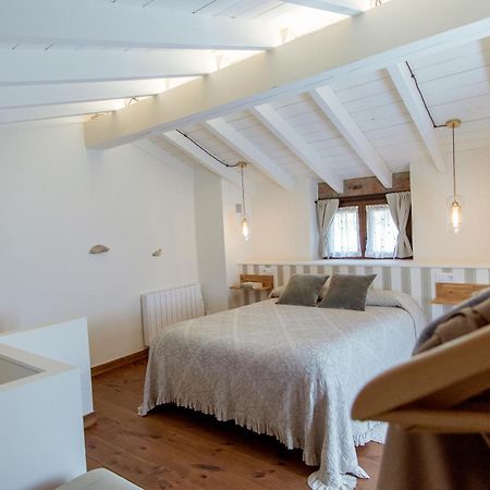 El Molino De Bonaco Guest House San Vicente De La Barquera Eksteriør bilde