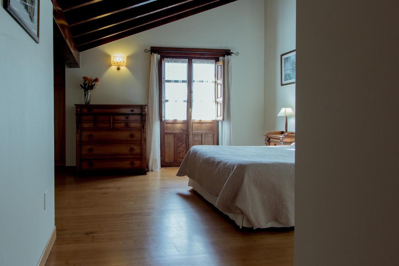El Molino De Bonaco Guest House San Vicente De La Barquera Eksteriør bilde