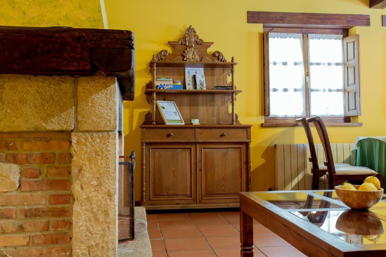 El Molino De Bonaco Guest House San Vicente De La Barquera Eksteriør bilde